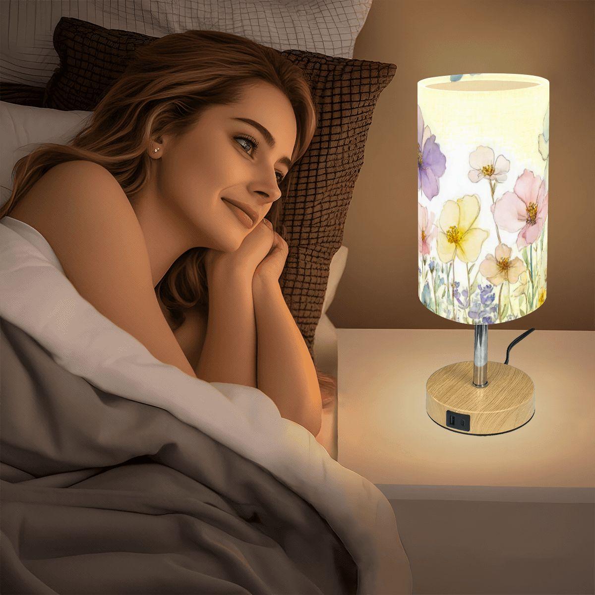 Floral Touch-Sensitive Nightstand Lamp with USB Charging Port - Elegant Bedroom Lighting