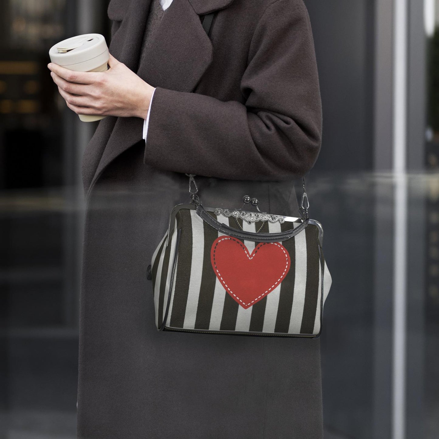 Striped Heart Kisslock Crossbody Shoulder Bag - Vintage Style Gift for Women