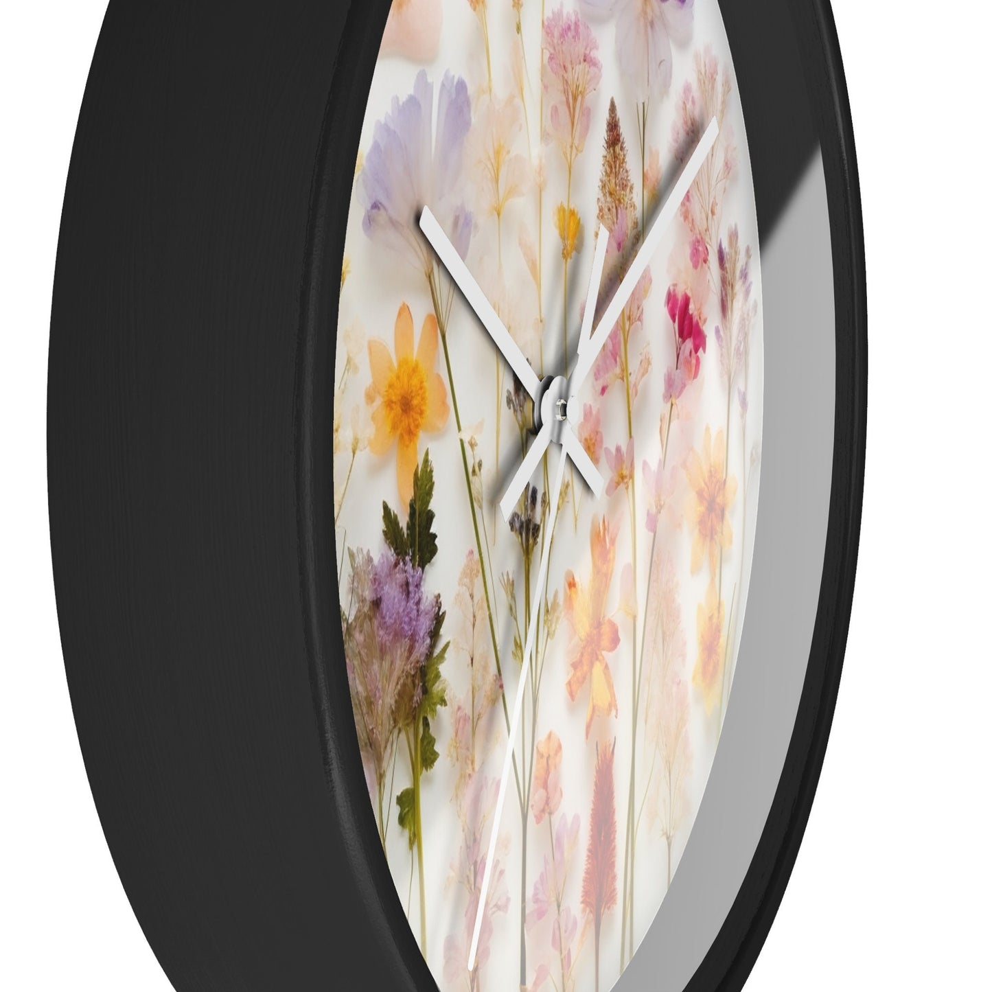 Unique Pretty Dried Flower Wall Clock - Thoughtful Gift Idea for Mom
