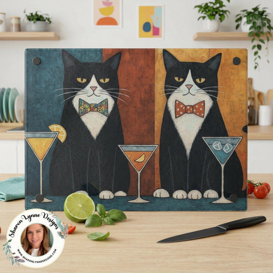 Vintage-Style Cat Glass Cutting Board: Kitchen Decor & Gift for Pet Lovers