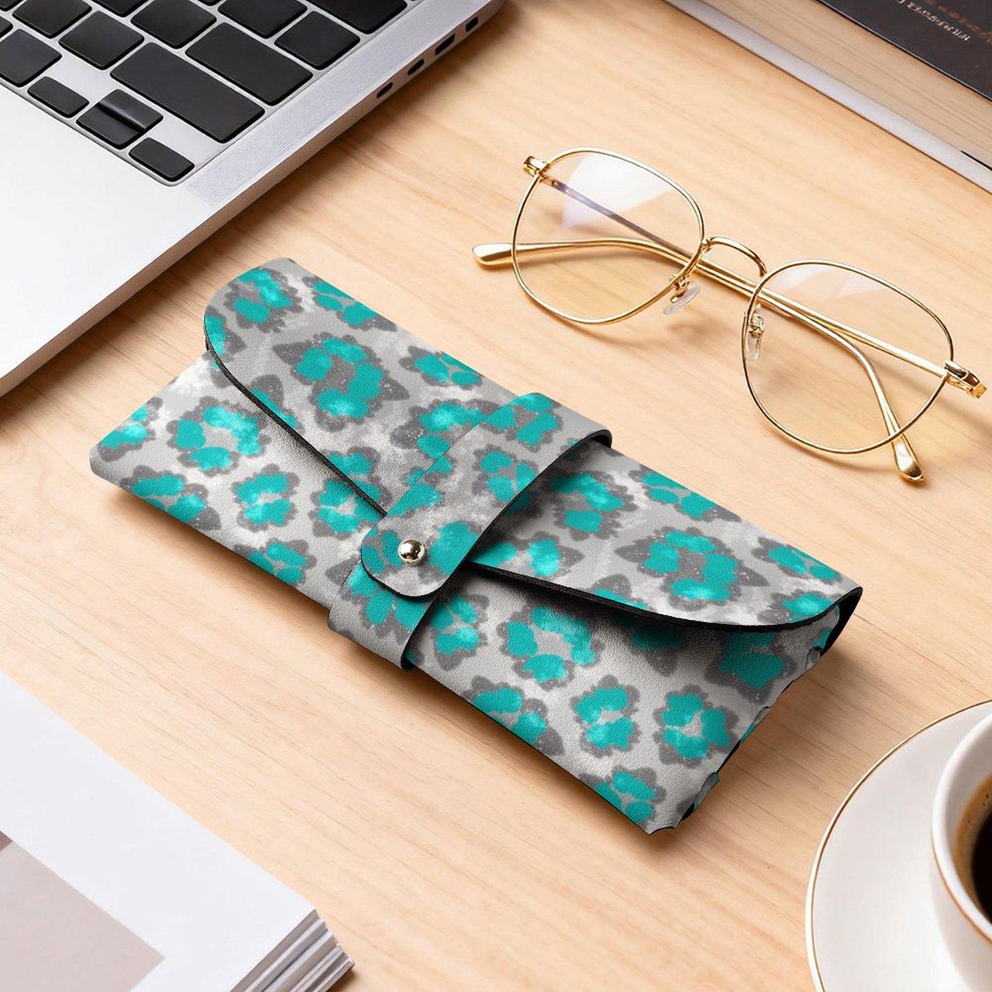 Cheetah Print Leather Eyeglass Case - Stylish Reading Glasses Holder Protective Pouch