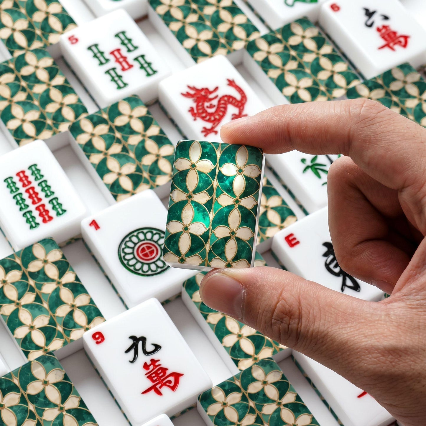 Mahjong Game Set in Emerald Green Acrylic - 166-Piece Tile Collection