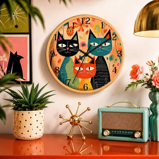 Feline Wall Clock, Retro Cat Design in Mid-Century Style for Home Decor