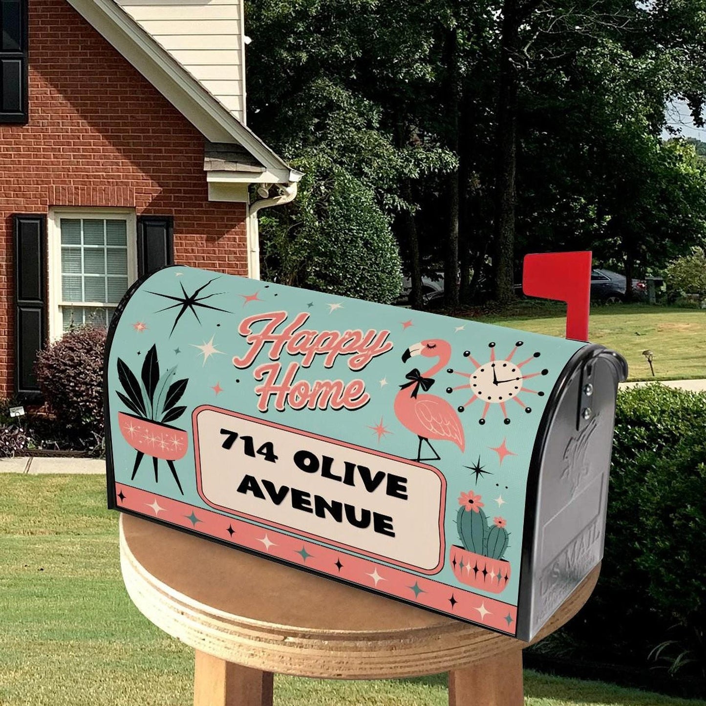 Custom Mailbox Cover with Retro Flamingo Design, Personalized Outdoor Decor