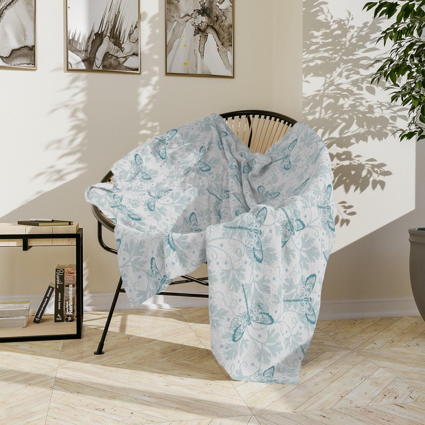 Dragonfly Fleece Blanket, Velvety Soft Plush Throw in Multiple Sizes