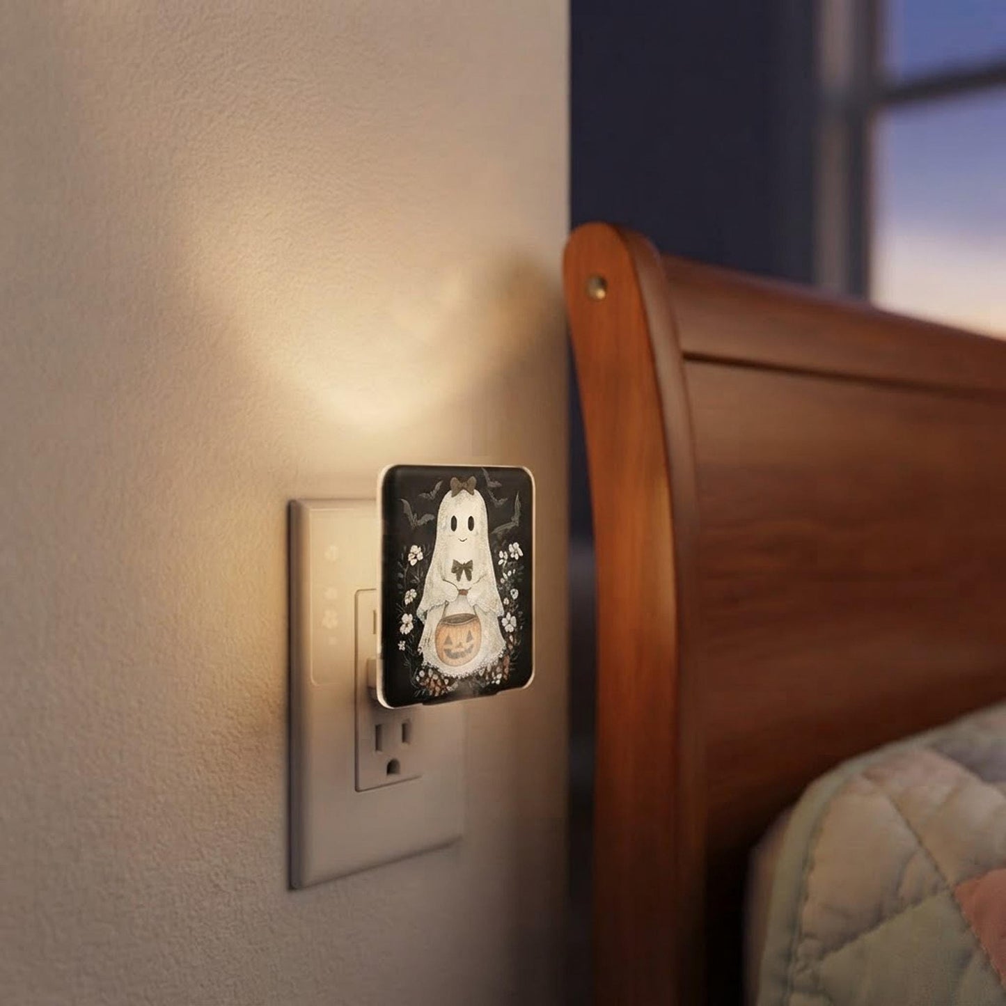 Horror Themed Spirit LED Night Lights, 2-Piece ABS Set with Automatic Sensor