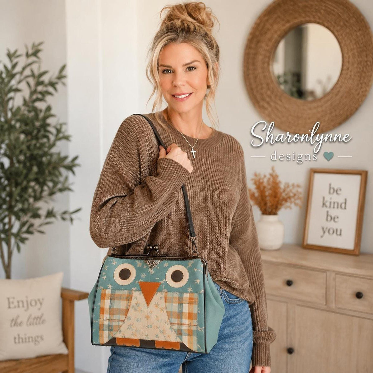 Retro Owl Purse, Waxed PU Leather Kisslock Crossbody with Removable Shoulder Strap