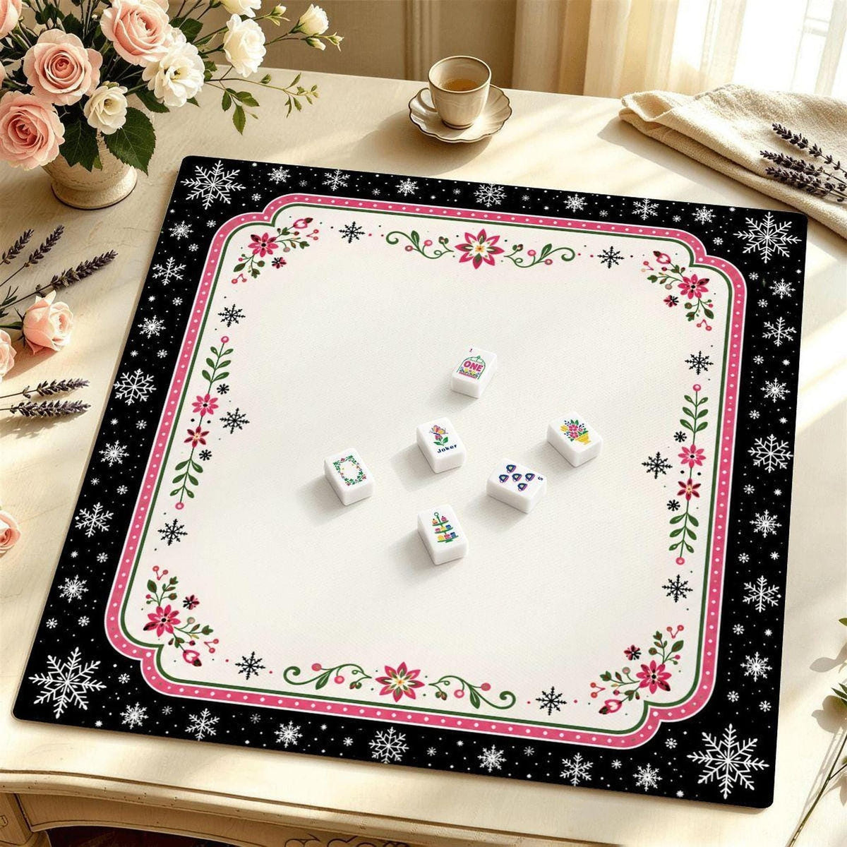 Mahjong Game Mat, Festive Christmas Design with Polyester Fabric, Non-Slip Rubber Backing